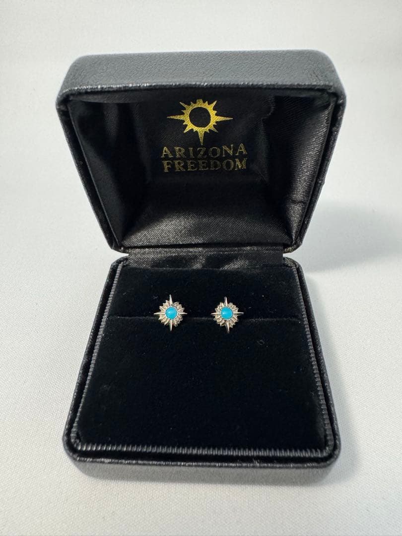 アリゾナフリーダム　ピアス　ターコイズ