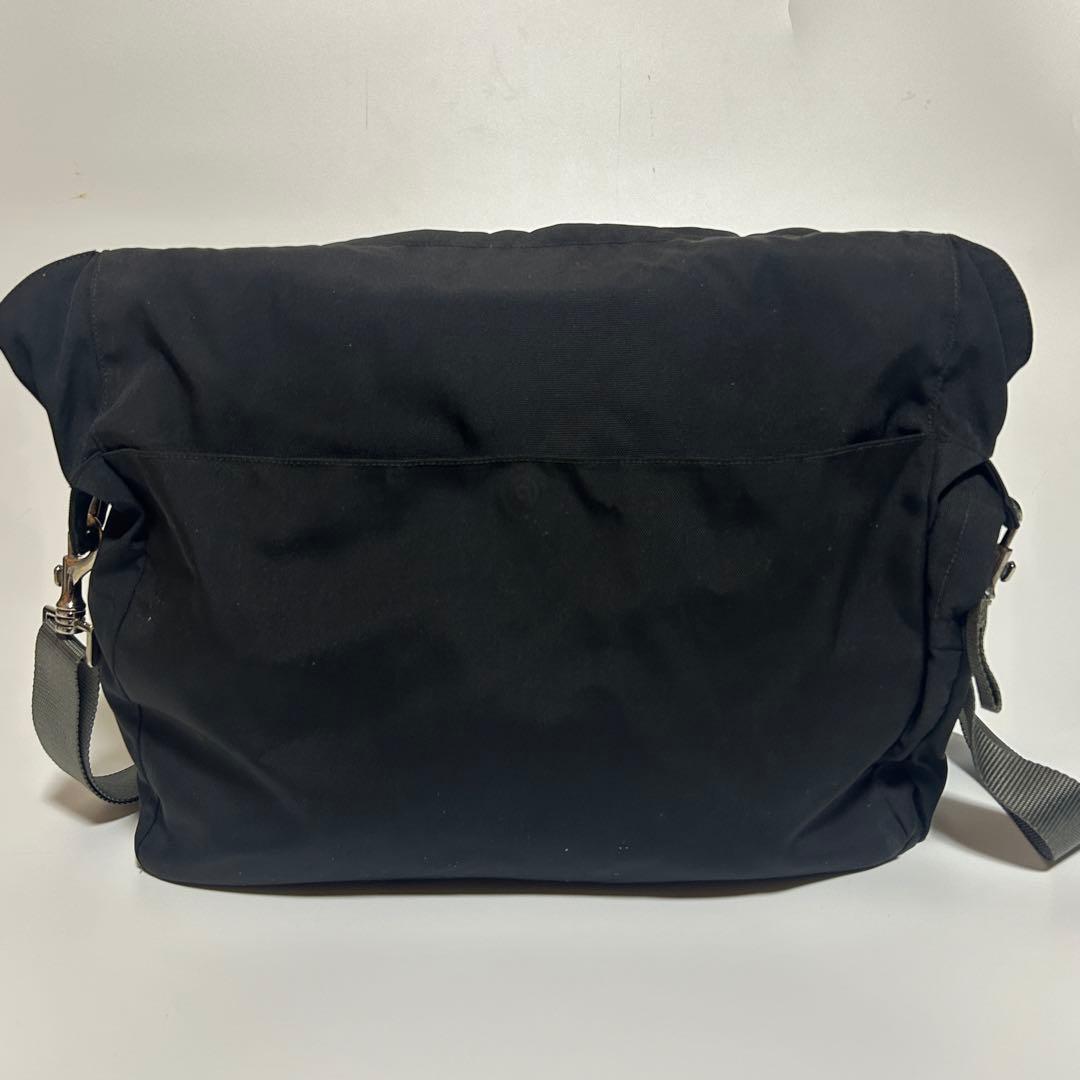 【良品】プラダスポーツ　メッセンジャーバッグ　斜め掛け　4VA438