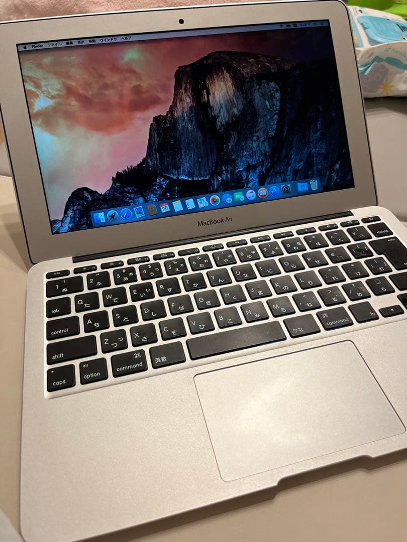 ゼ*ん様 MacBook Air 美品