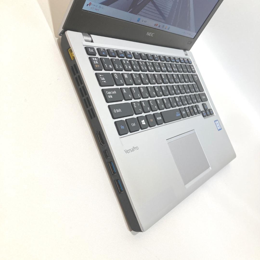 初心者✨快速・超大容量SSD✨シルバー✨すぐ使えるノートパソコン◇D354-1