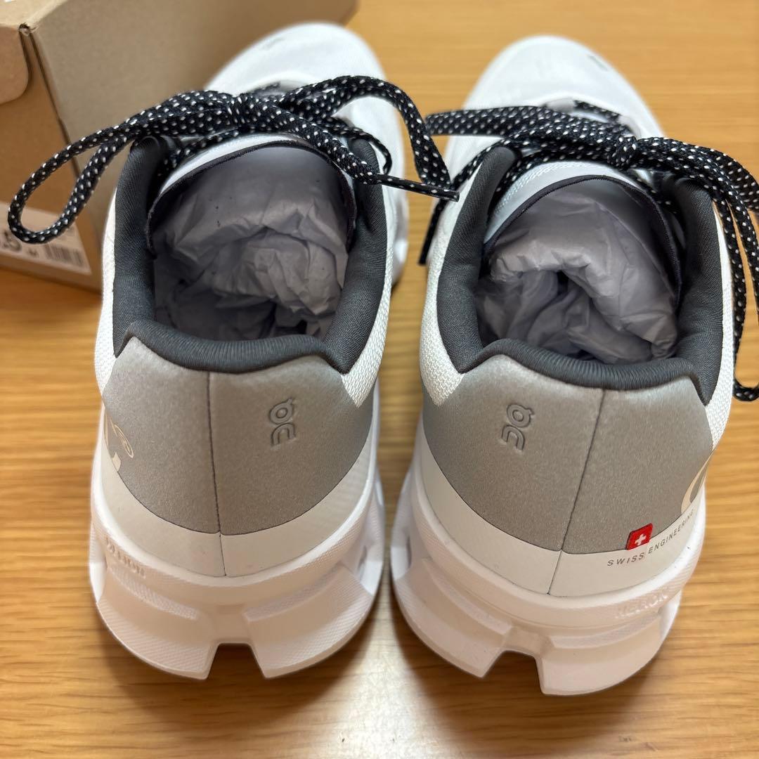 専用☆On ランニングシューズ クラウドモンスター　27.5cm