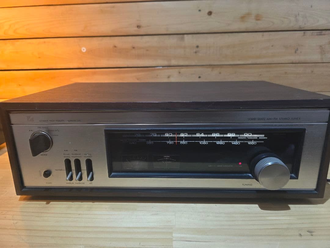 LUXMAN T-300　ラジオチューナー