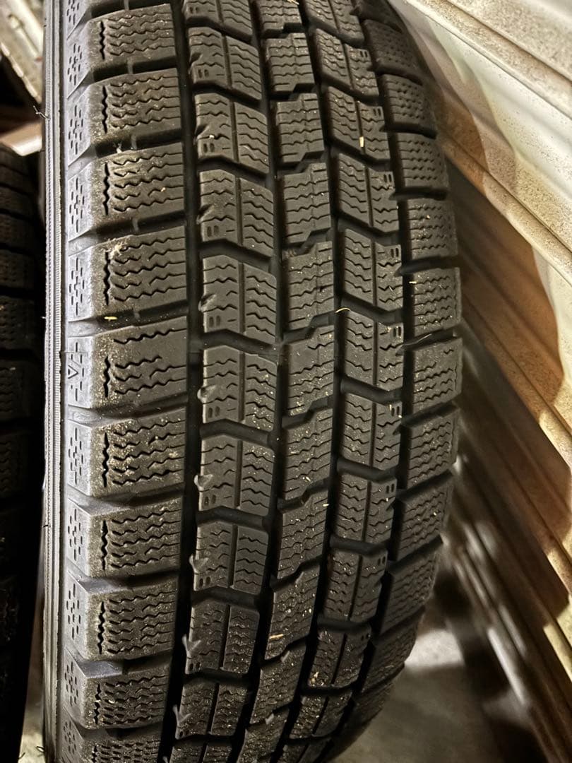 ダイハツ　タフト　スタッドレスセット