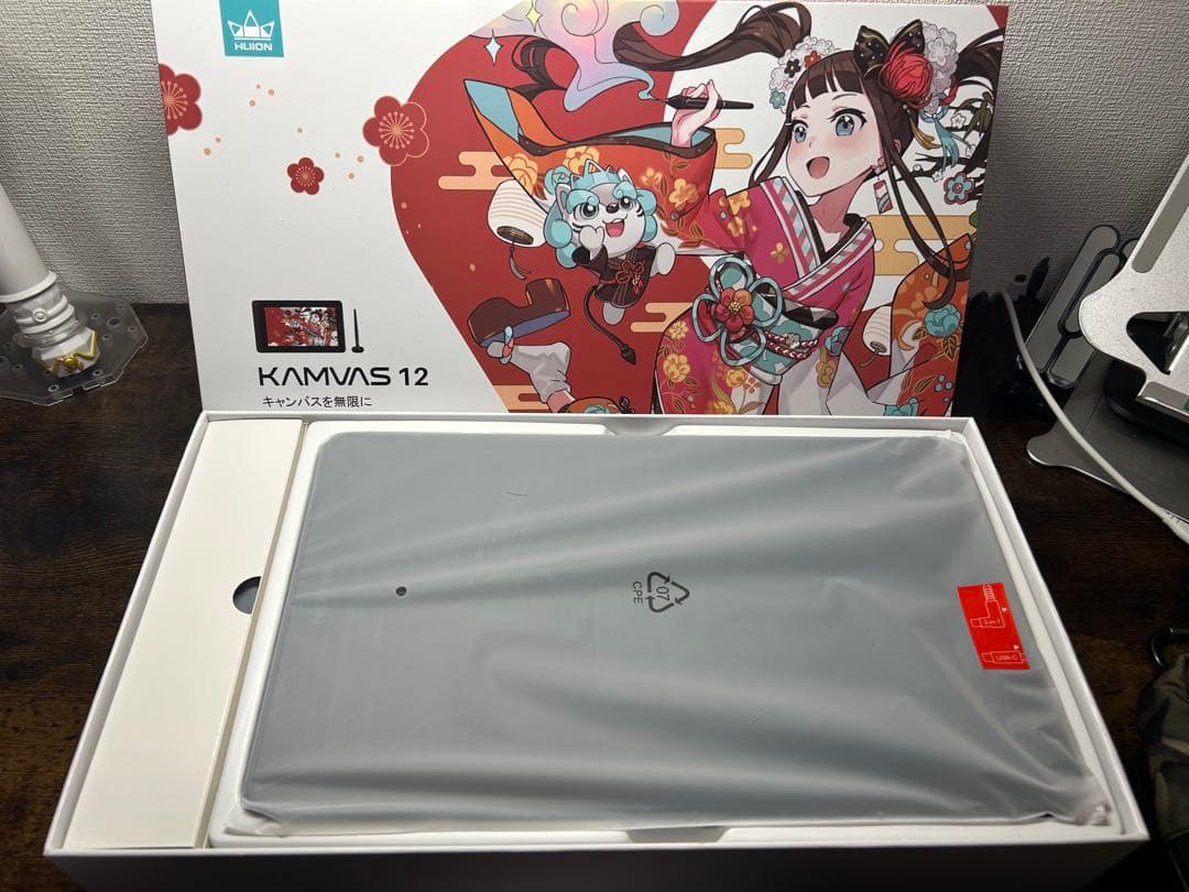 米*び様 HUION 液タブ 液晶ペンタブレット Kamvas12 豪華版 11