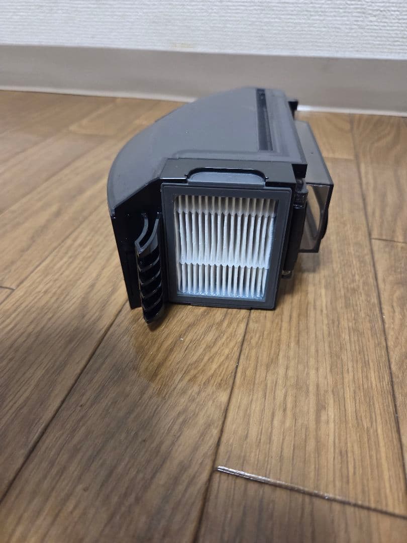 iRobot Roomba i5 本体