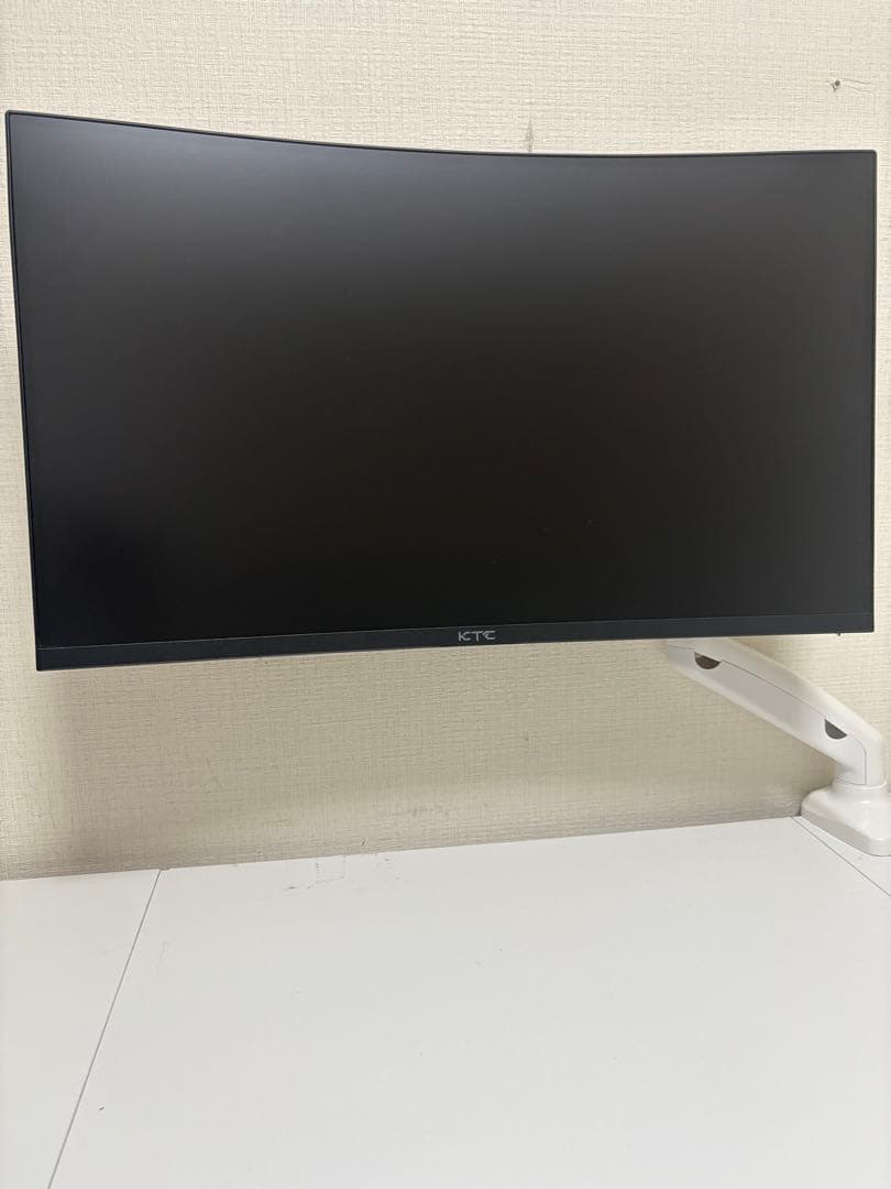 KTC 27インチ2Kモニター　180Hz 1ms エレコムのモニターアーム付き