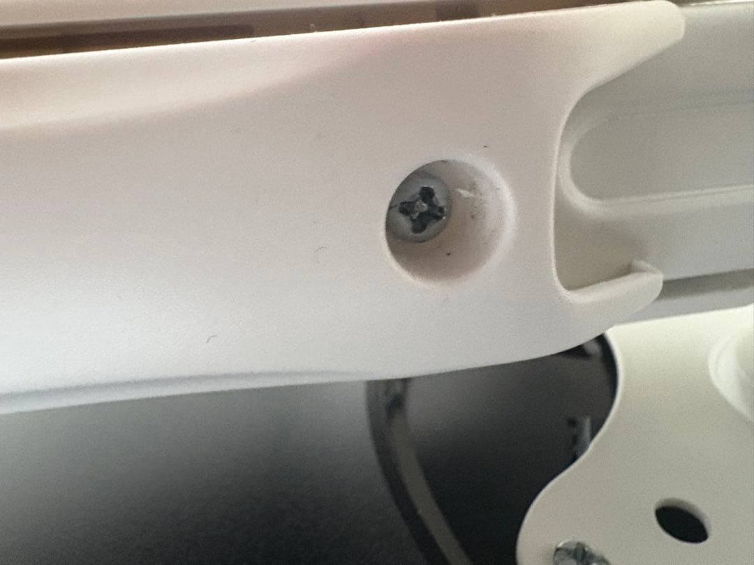 KTC 27インチ2Kモニター　180Hz 1ms エレコムのモニターアーム付き