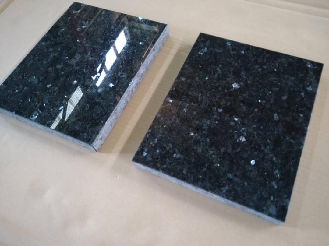 最高級　天然御影石　オーディオボード●300×240×28●2枚セット　送料無料