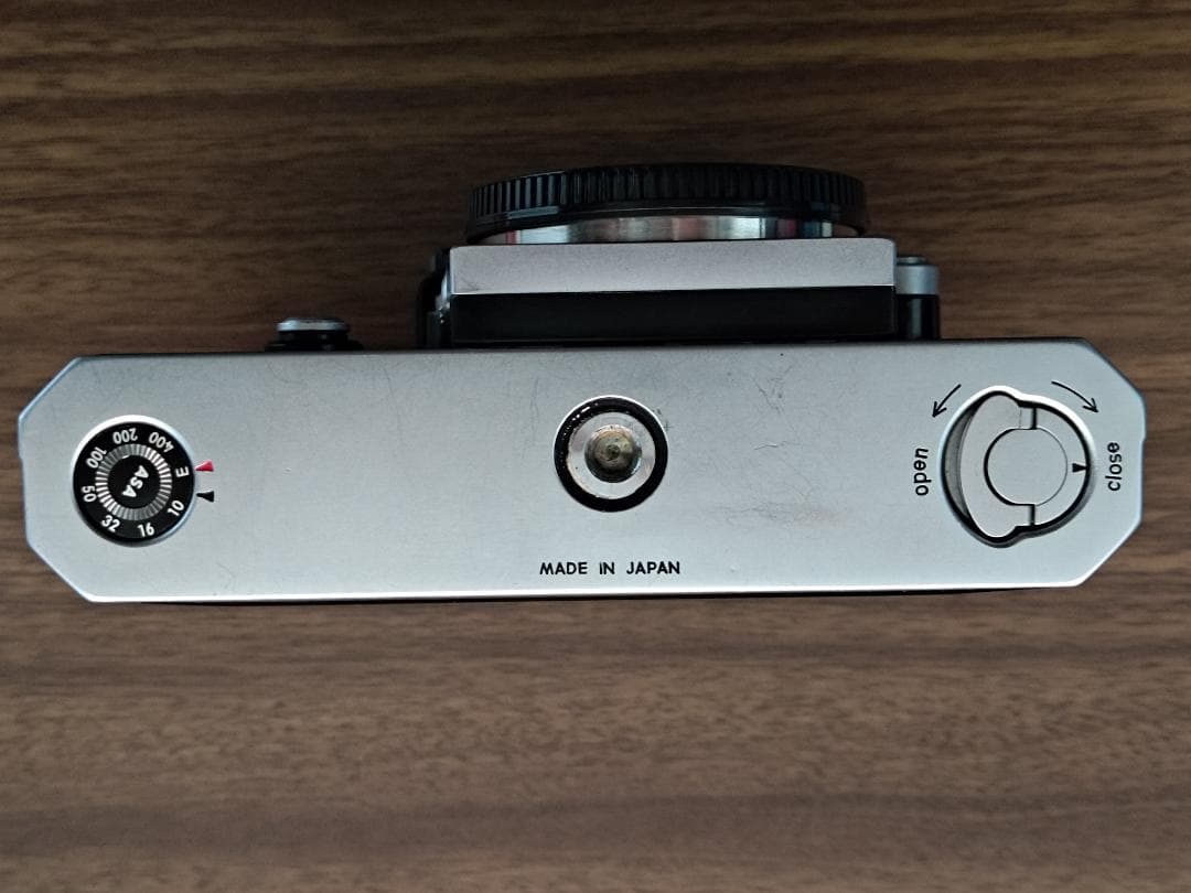 Nikon F 一眼レフカメラ 35mmフィルム