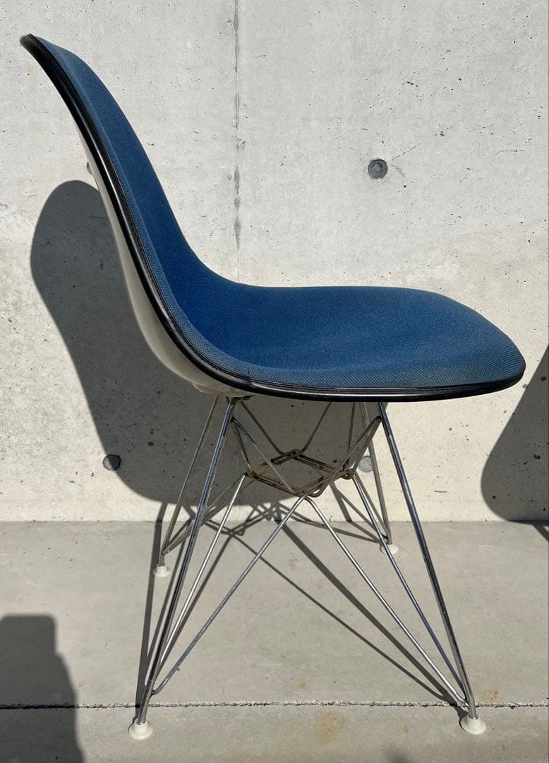 カ*ズ様 Herman Miller ハーマンミラー イームズ チェア　ロイヤル