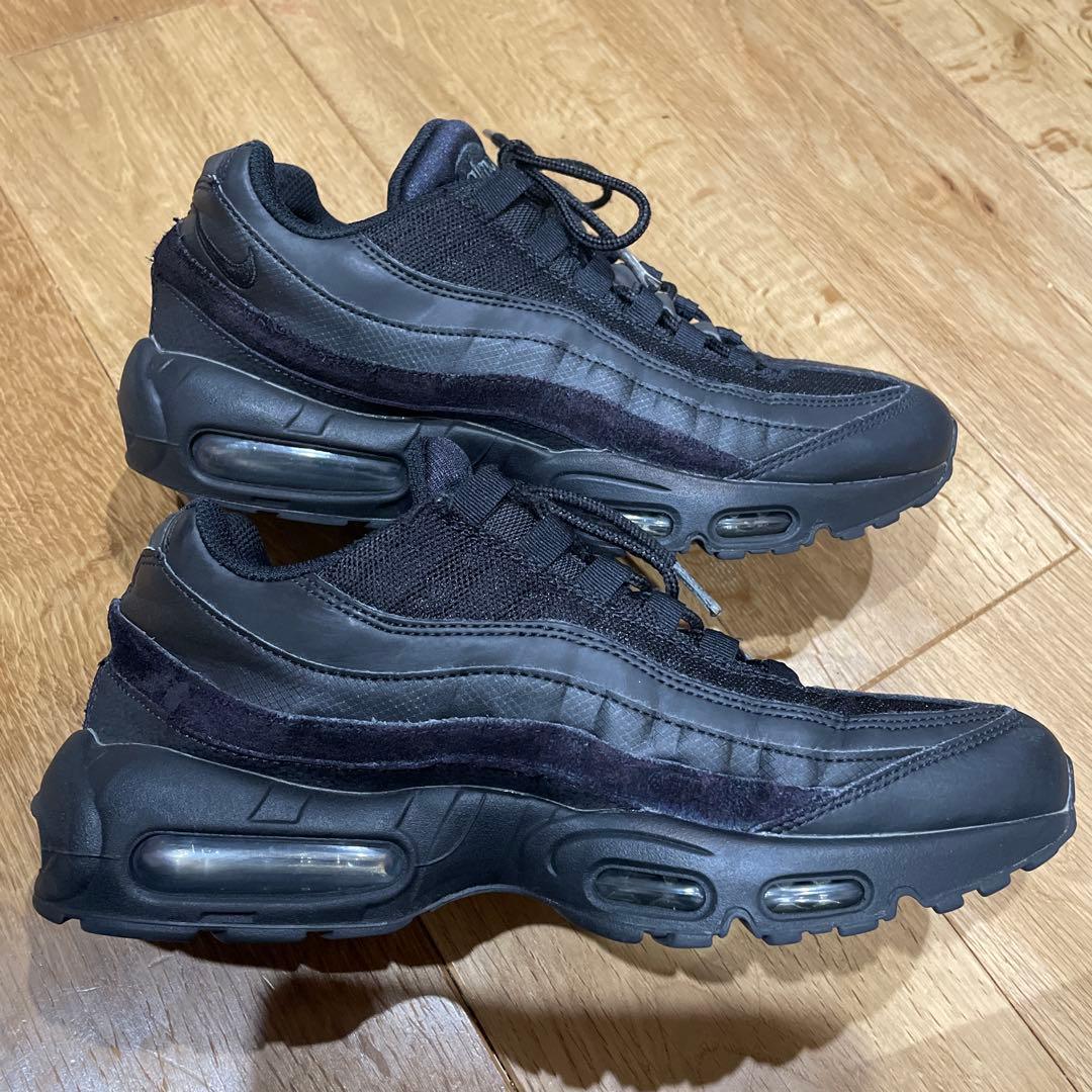 ナイキ エア マックス 95 エッセンシャル ブラック　2022年製