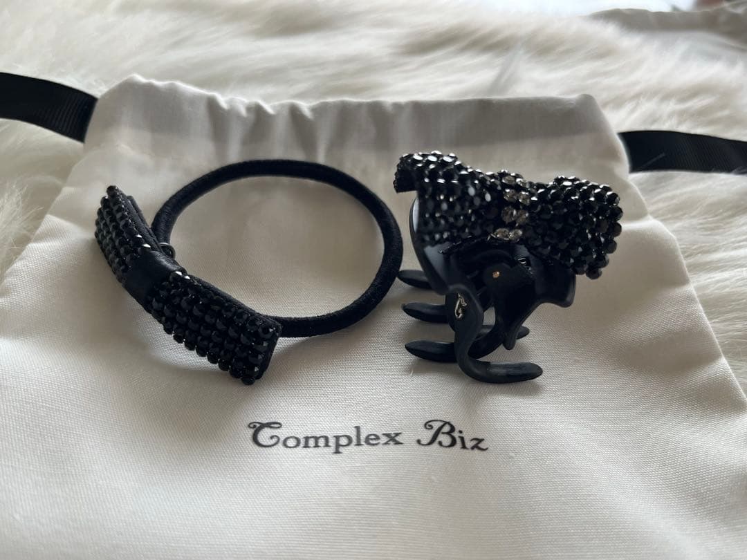 コンプレックスビズ クリスタルメッシュポニー おまけ付き ヘアゴム 黒 美品