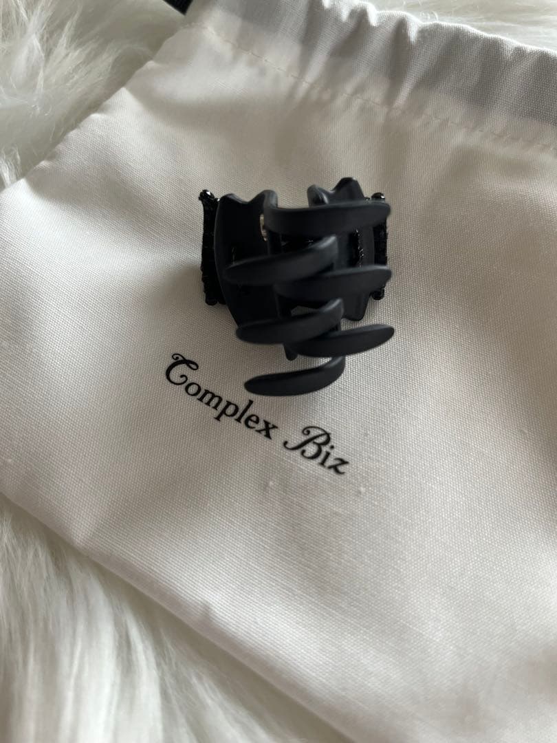 コンプレックスビズ クリスタルメッシュポニー おまけ付き ヘアゴム 黒 美品