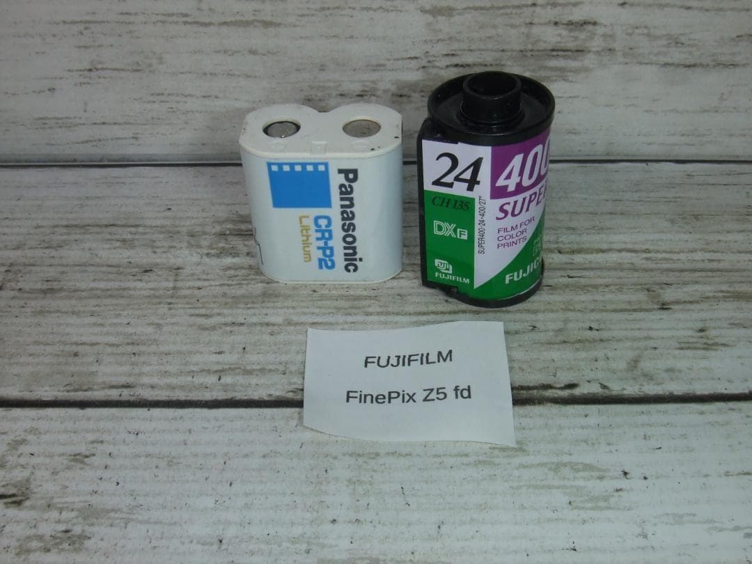 【動作良好】FUJIFILM デジタルカメラFINEPIX Z5 ピンク