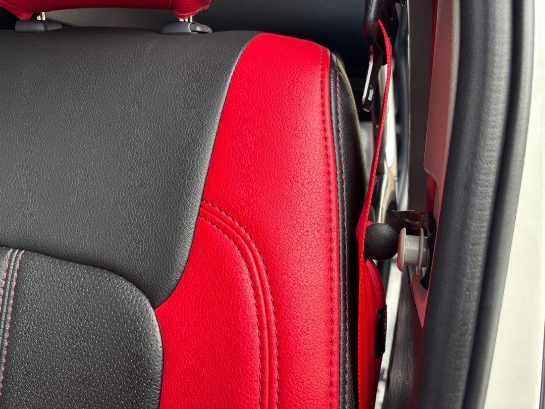 ハイエース　アシストグリップ　4点セット