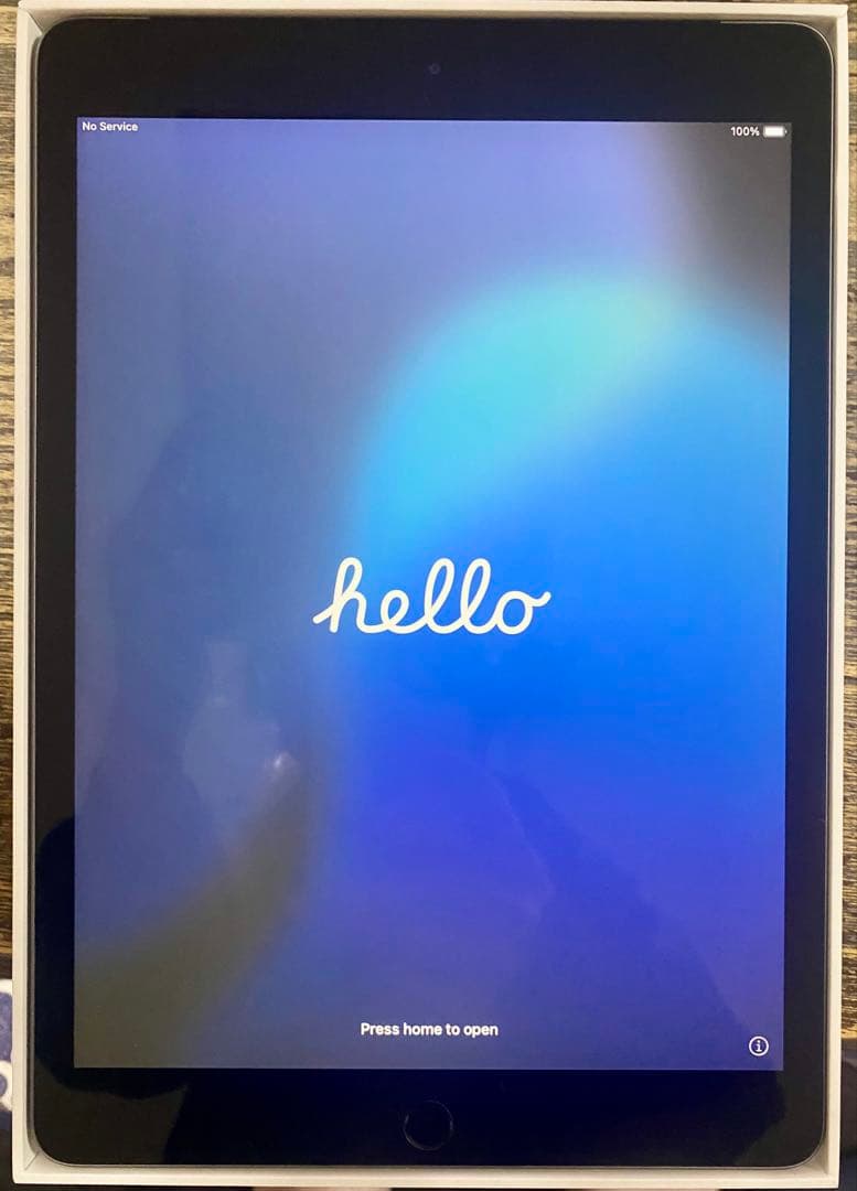 iPad 第7世代 /10.2インチ/ 32GB /au版 /箱・付属品/美品