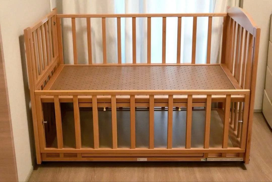 ヤマサキ ツーオープン　ベビーベッド（添い寝対応／70×120cm 国産)