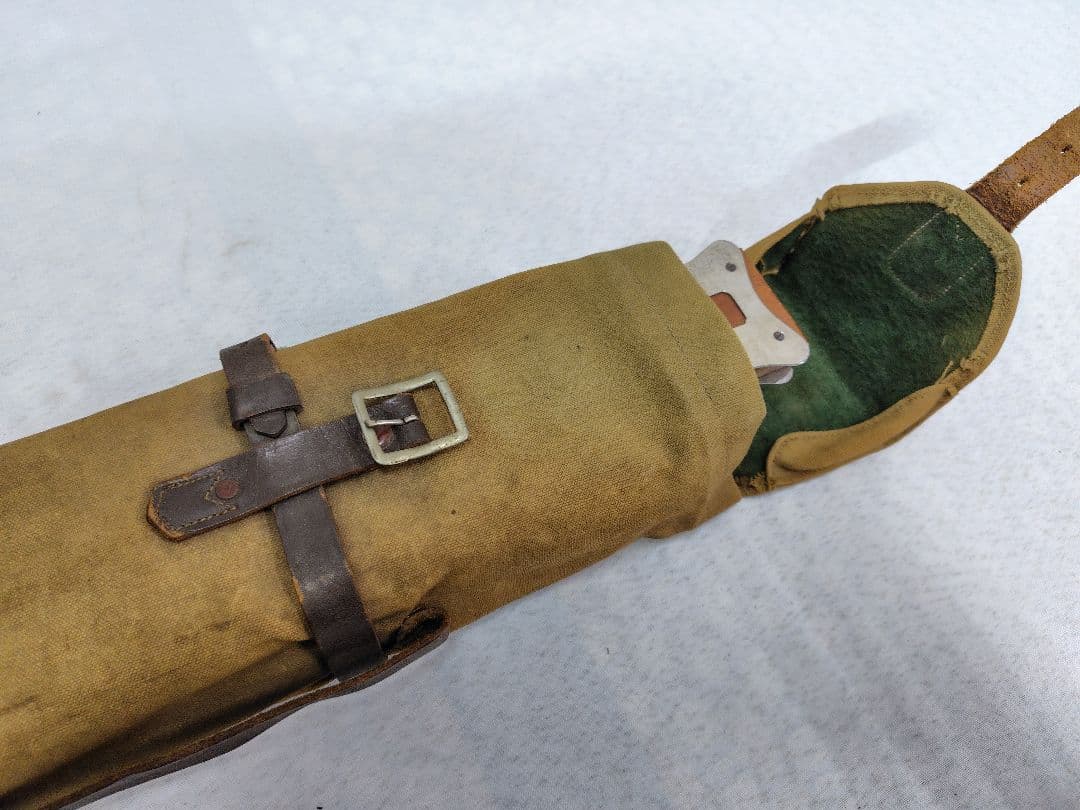 木製蛇腹カメラ　レンズ・三脚付き　アンティーク