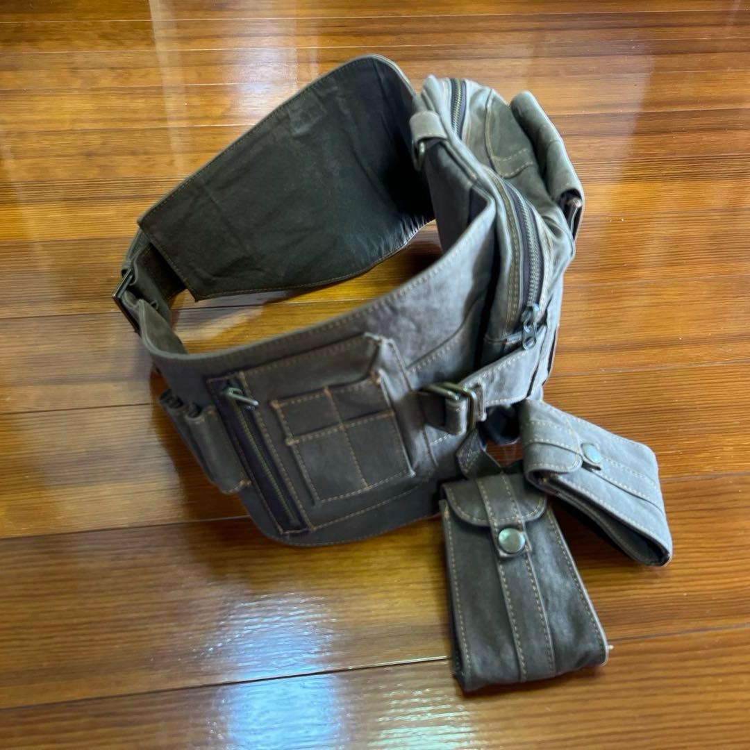 希少　20471120 ウエストバッグ　ボディバッグ