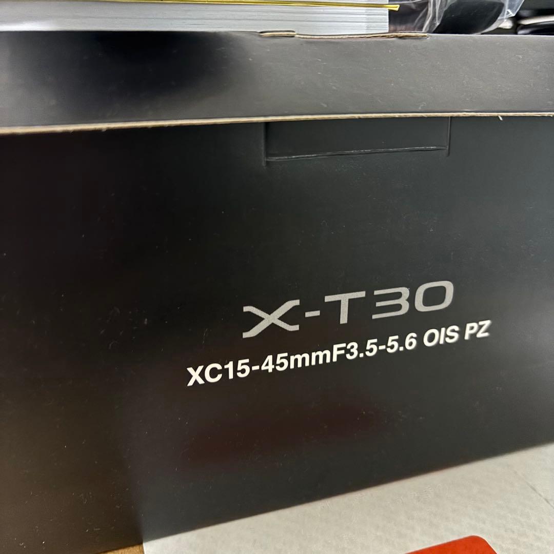 Fujifilm X-T30 ミラーレス一眼 カメラ