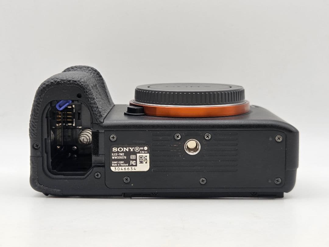 SONY α7 II ボディ & VG-C2EM 付属 ミラーレス一眼カメラ