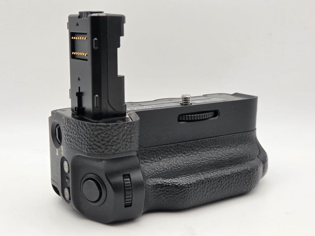 SONY α7 II ボディ & VG-C2EM 付属 ミラーレス一眼カメラ