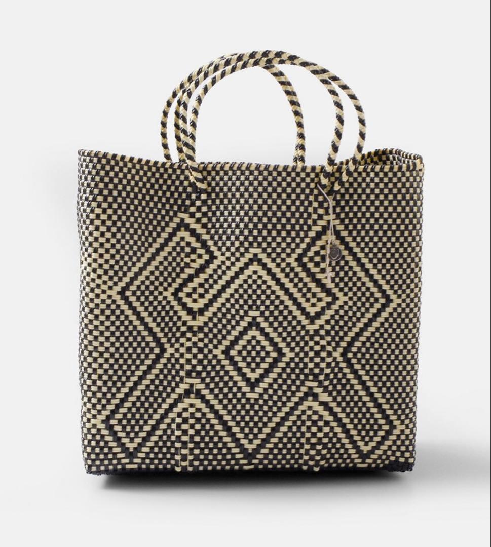 OJO DE MEX オホ デ メックス メルカドバッグ チャーム付き