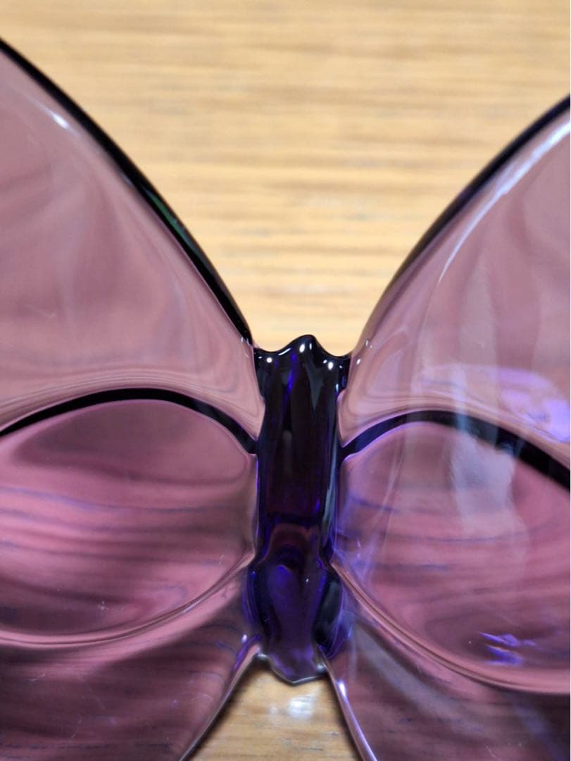 Baccarat バタフライ　箱付き　ガラスオブジェ パープル