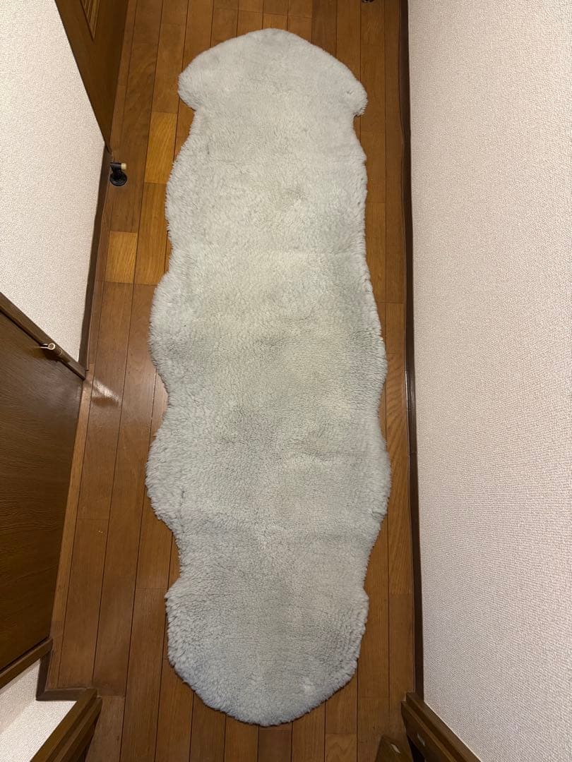 【勝子】NICHIRO ニチロ　ムートンラグ　グレー