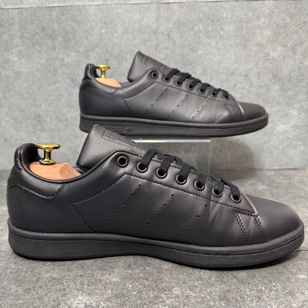 【新品】アディダス STANSMITH スタンスミス ブラック27.0cm