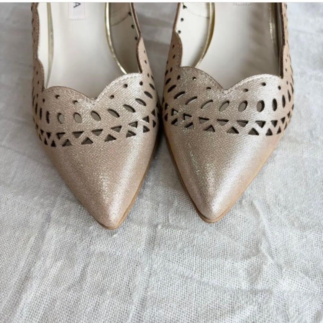 【新品未使用】 ダイアナ パンプス ポインテッドトゥ カットアウト パンチング