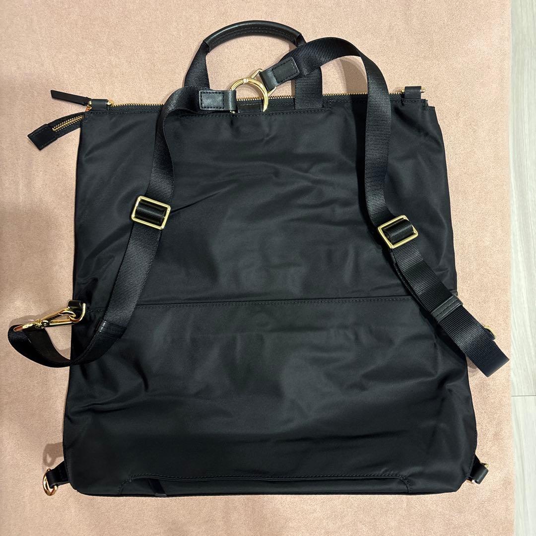 TUMI ショルダーバッグ兼バックパック 黒