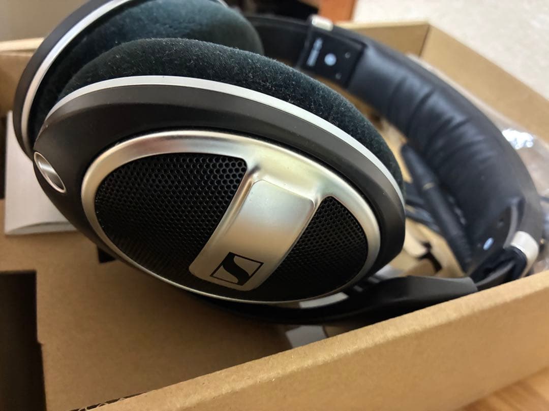 美品Sennheiser オープンバックヘッドフォンhd599se