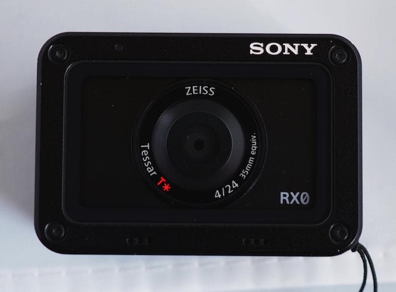Sony RX0 コンパクトデジタルカメラ