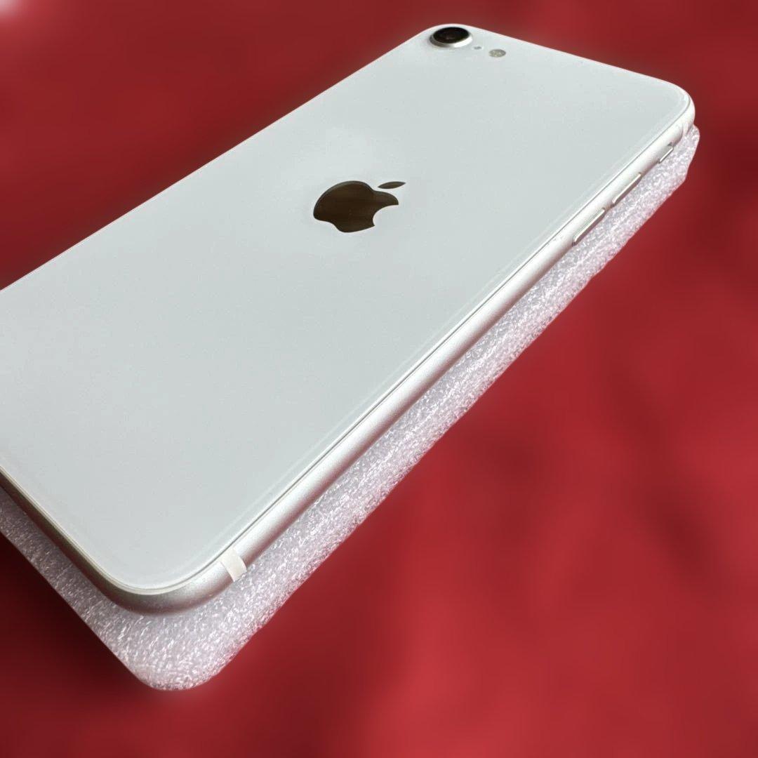 iPhone SE 第2世代 64GB SIMフリー 美品