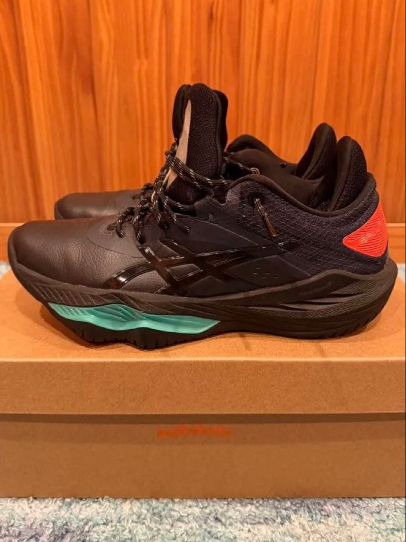 シューズ(男性用) ballaholic asics nova surge low