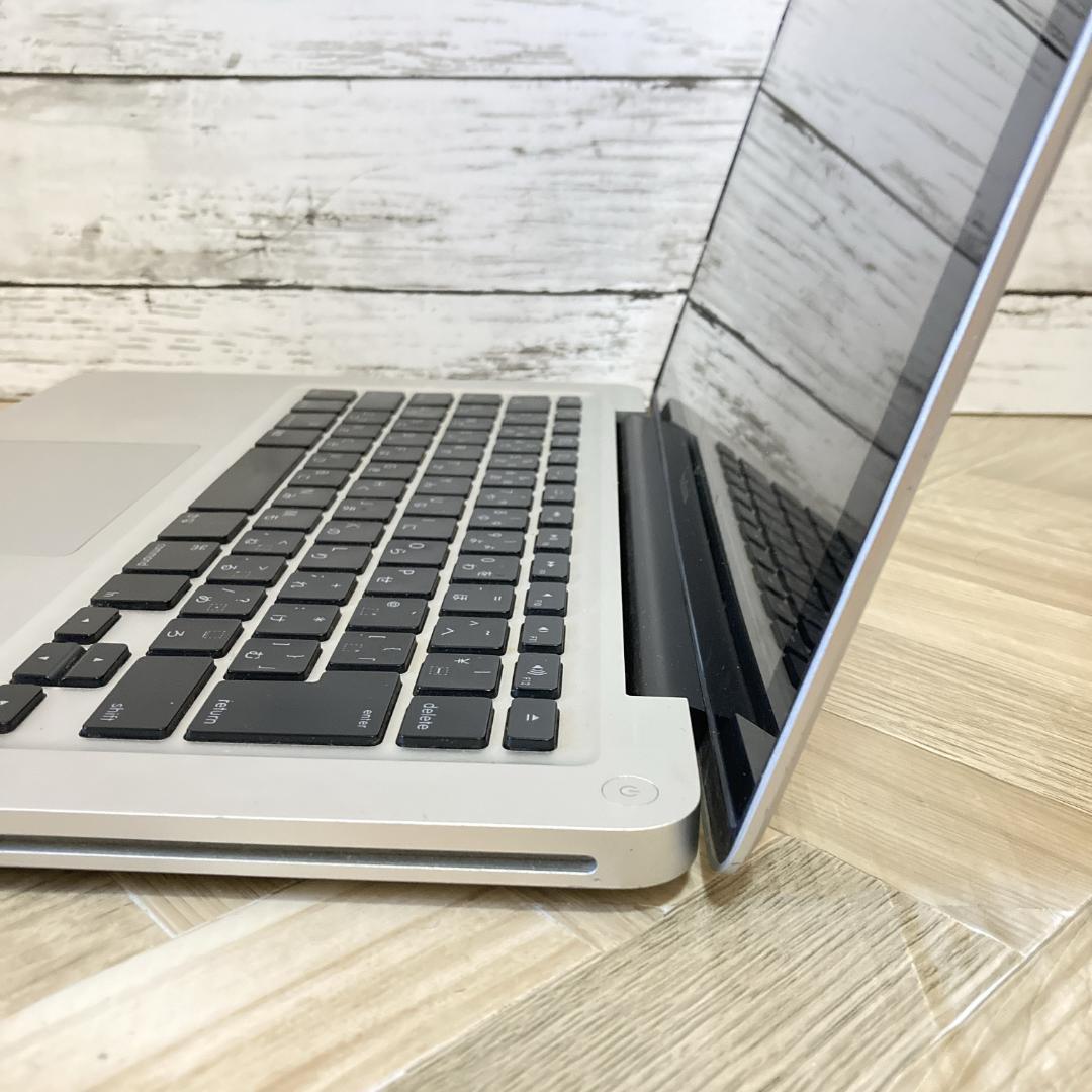 B3【Apple】 MacBook 13インチ