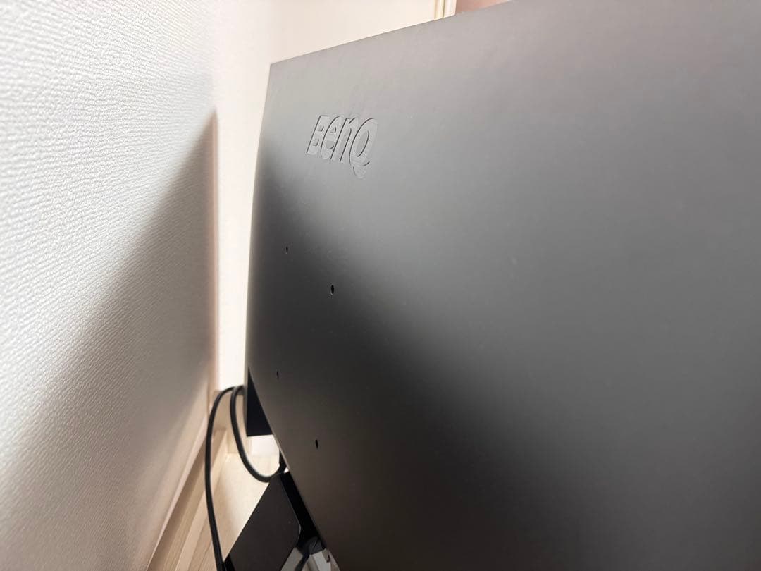 BenQ EL2870U ディスプレイ 本体　4kモニター