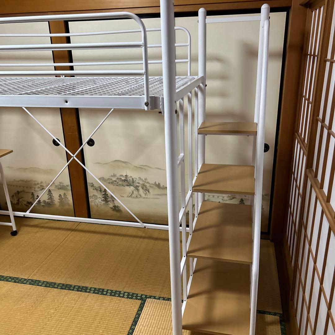 ロフトベッド 階段付き パイプベッド シングル テーブル　コンセント付き