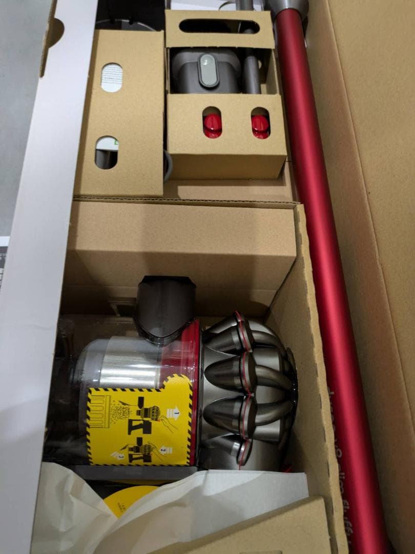 ダイソン Dyson V8 Slim Fluffy SV10K SLM