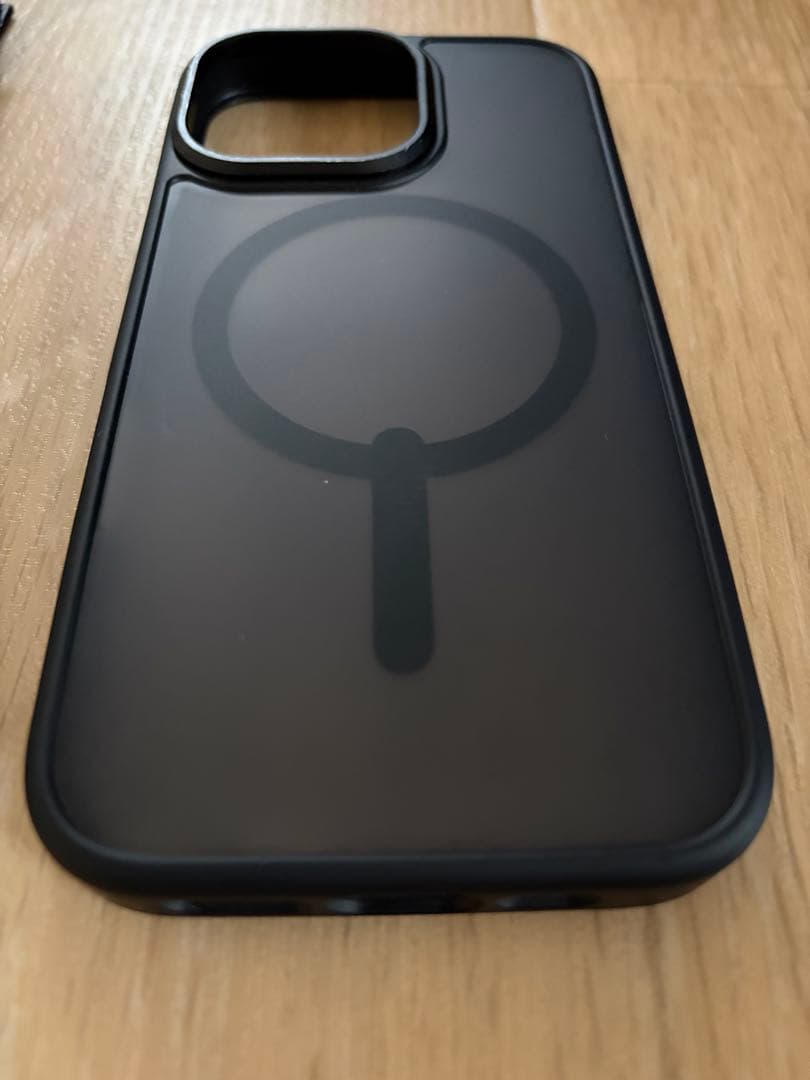 [美品] iPhone 16 128GBブラック+保護ケース+ガラスフィルム