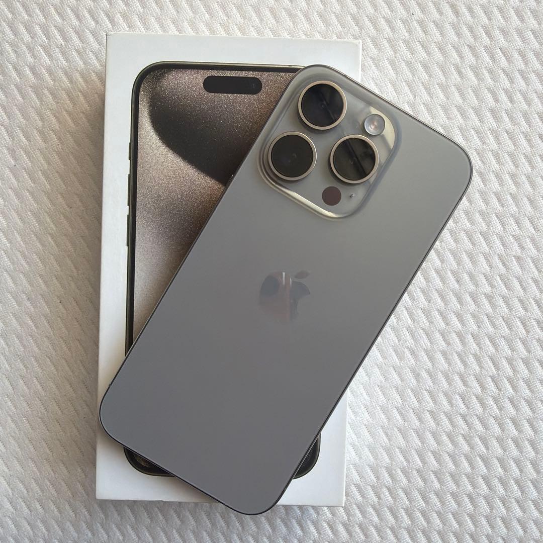 iPhone 15 Pro 256 GBシャッター音無し 海外版