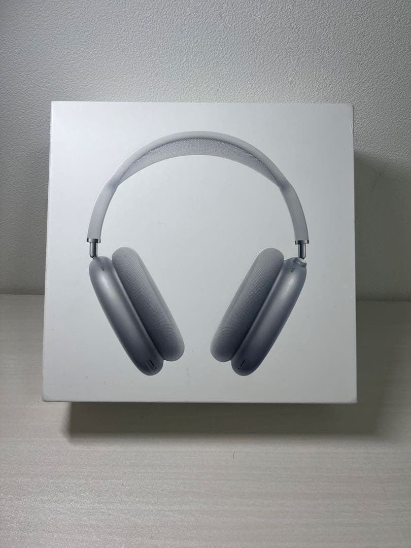 ヤ*ン様 l*a様 Apple AirPods Max シルバー 訳あり