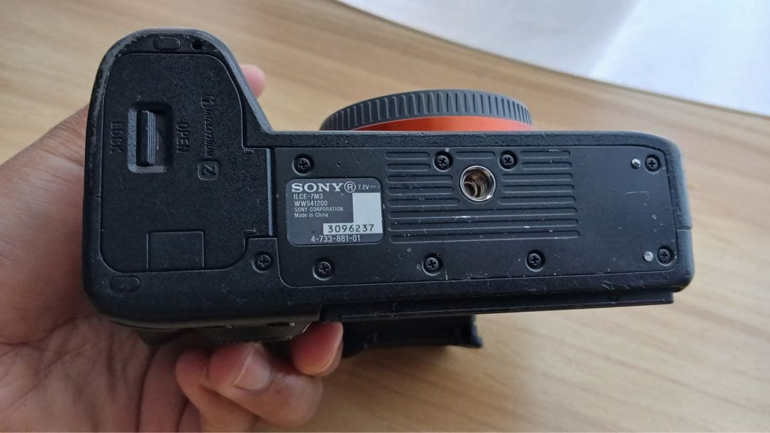 【ジャンク品】SONY α7 III ボディ ILCE-7M3 純正バッテリー