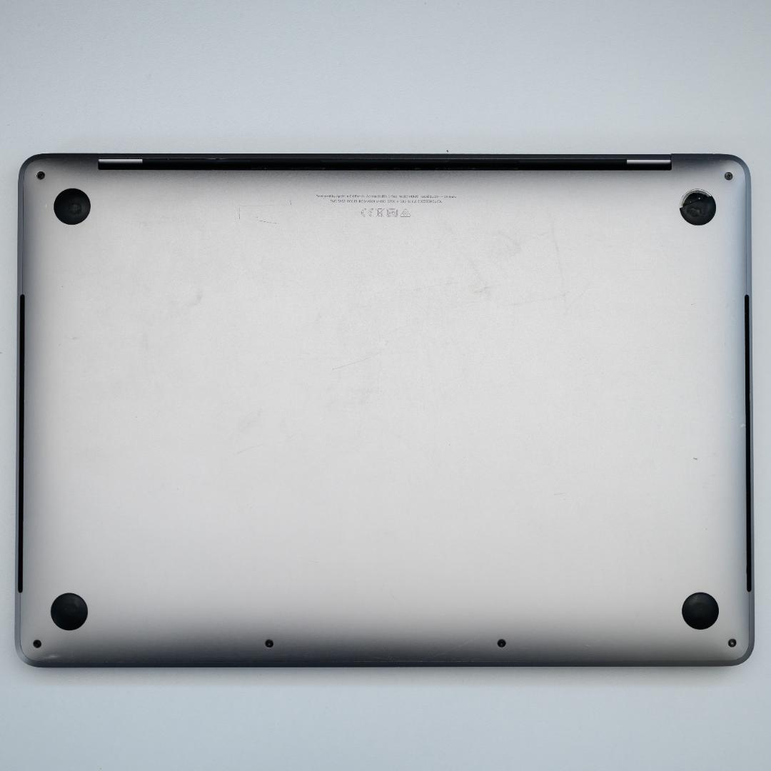 MacBook Pro 13 2019 intel i5 メモリ16