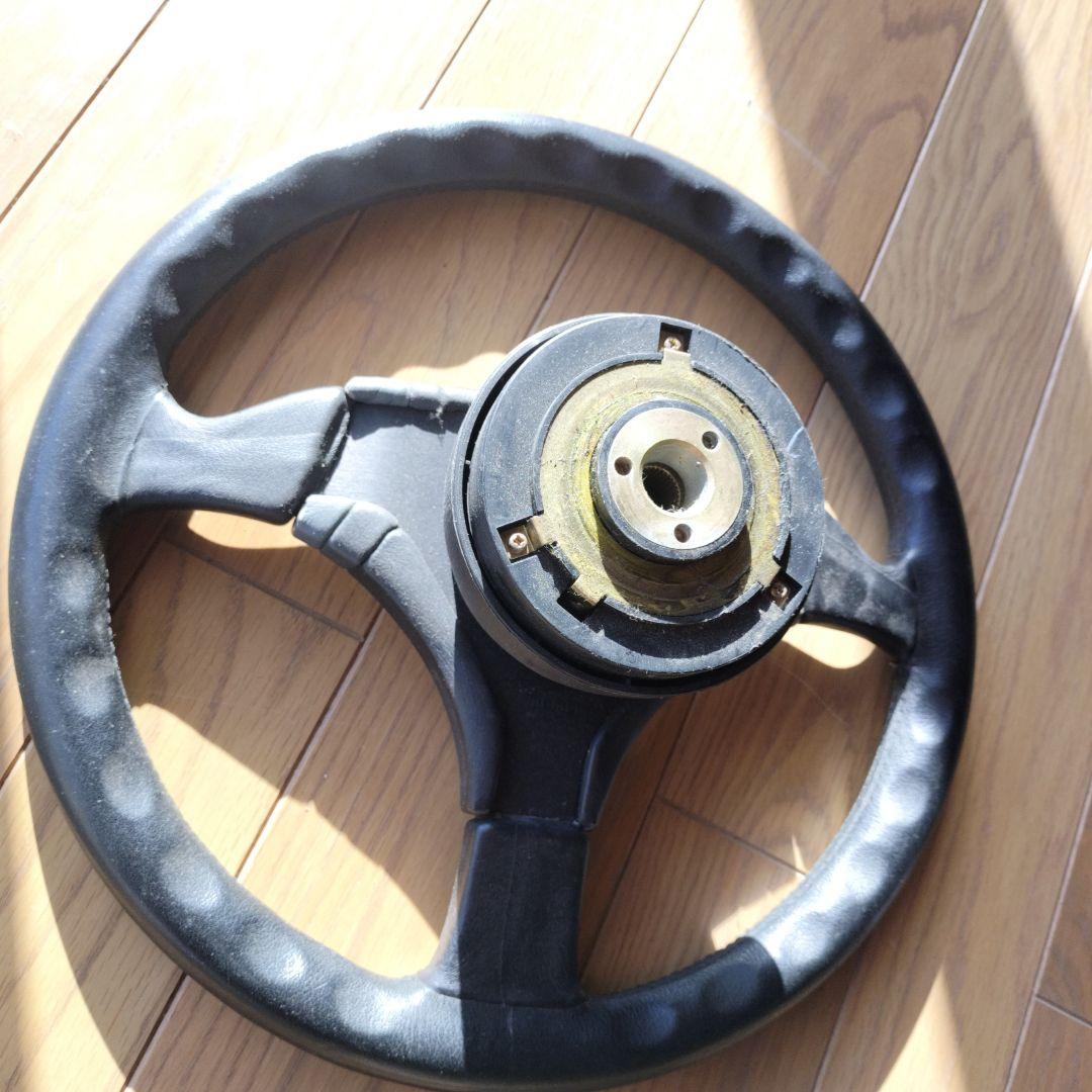 MOMOステアリング　三菱