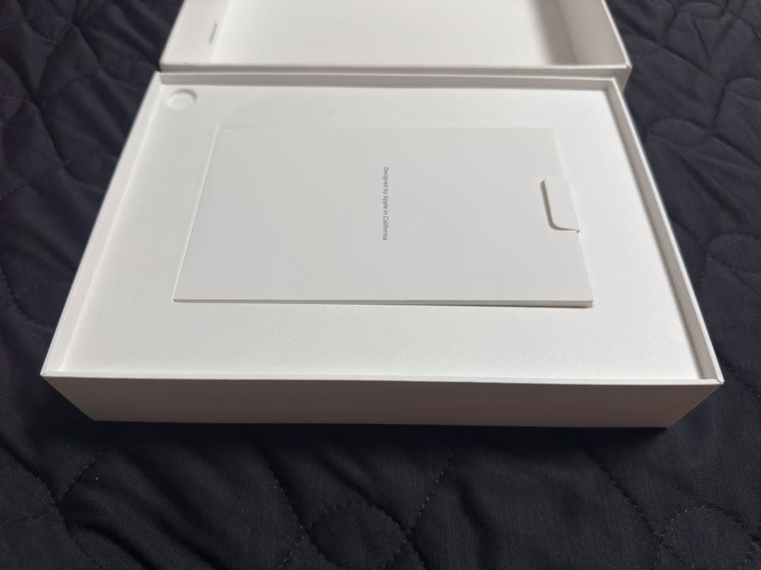 q*様 iPad Air（第五世代） Wi-Fi + Cellularモデル 6