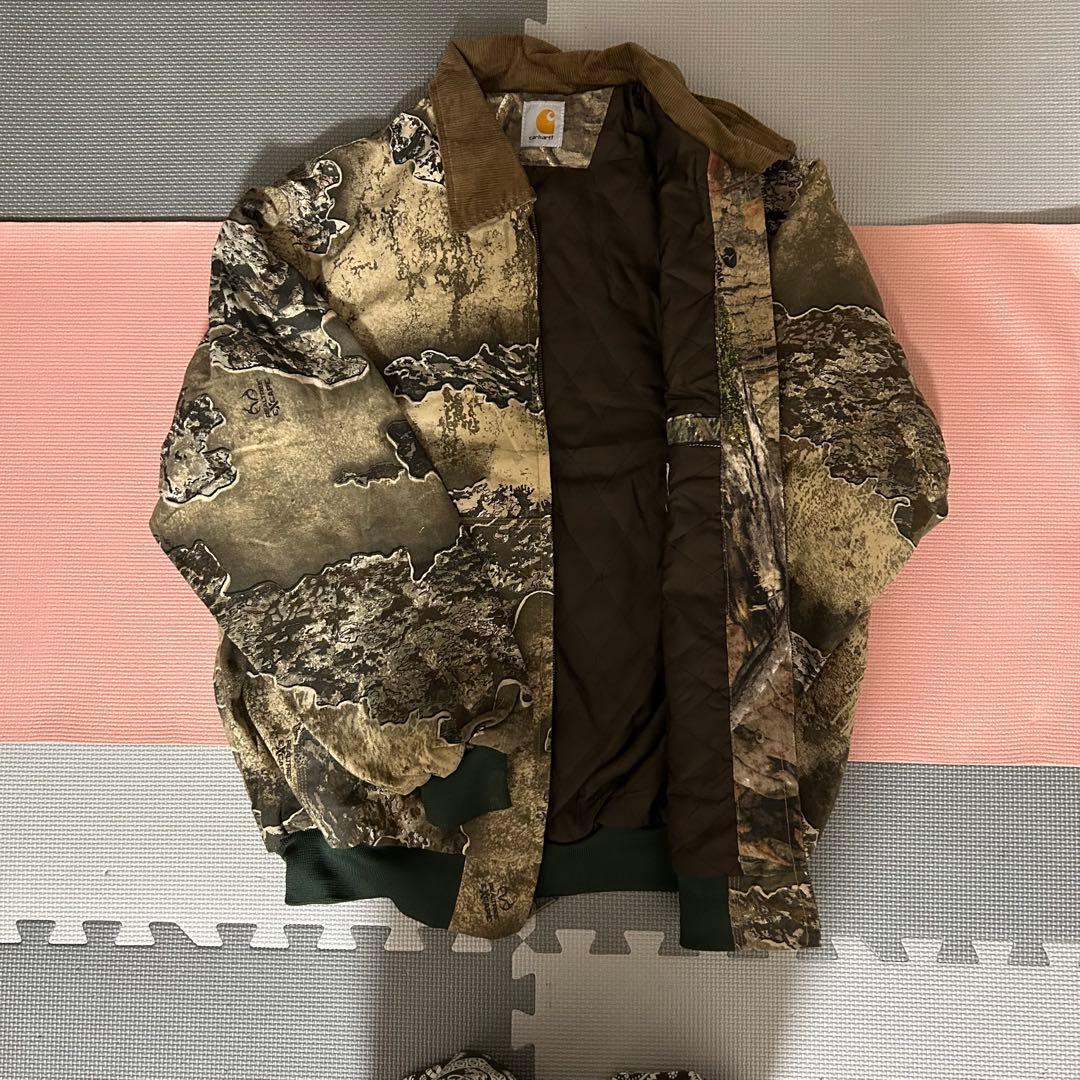 Carhartt カモフラージュジャケット