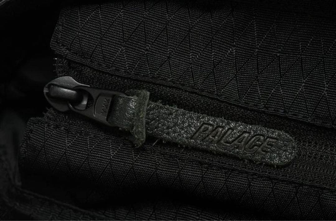 バッグ palace CORDUROY SHOPPER BLACK