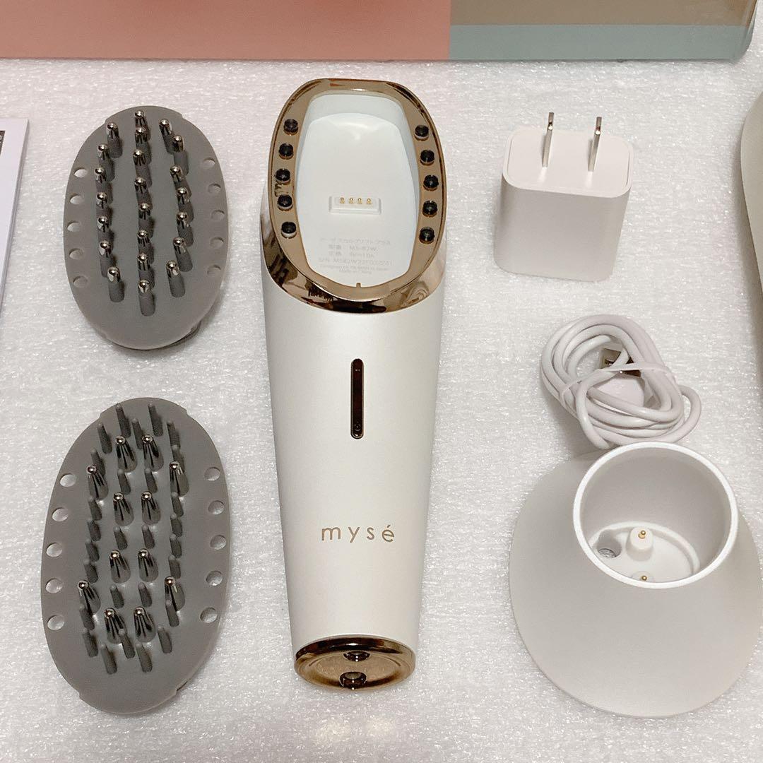 ミーゼスカルプリフトプラス ポーチセット MS-82W-1